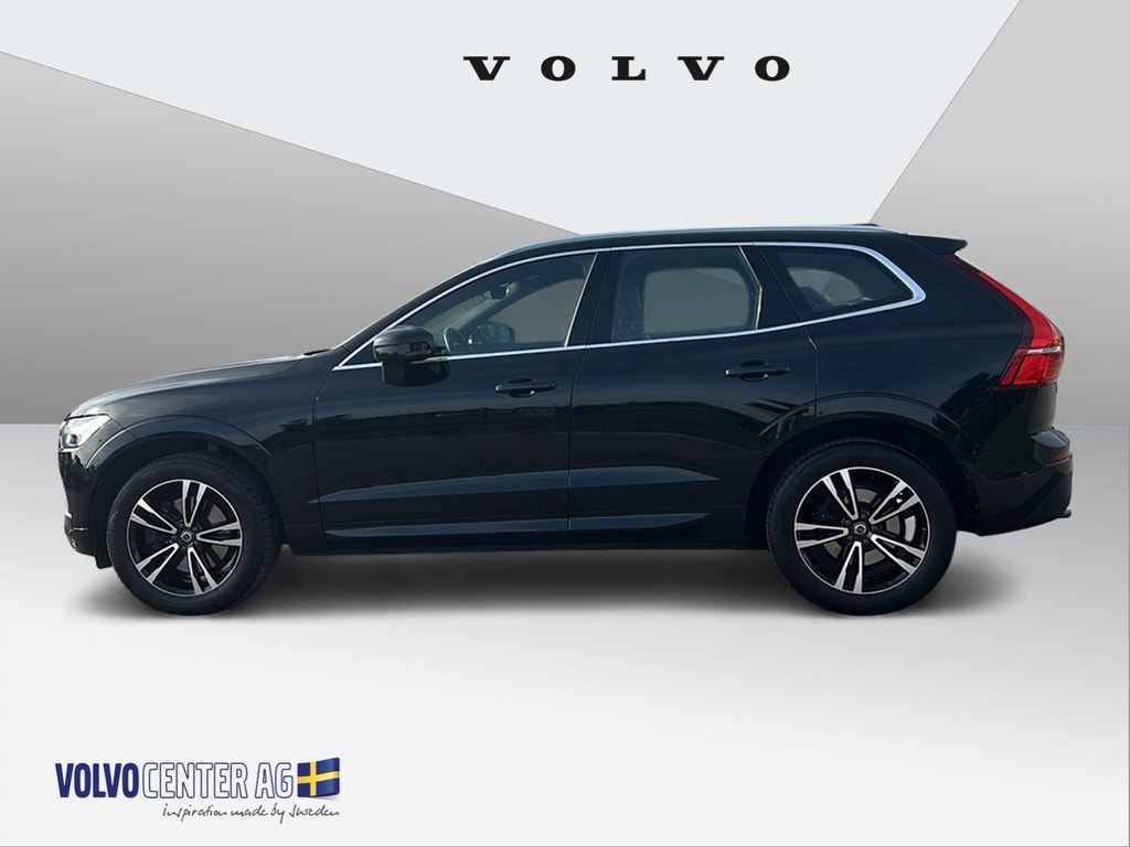 Volvo  2.0 D4 Momentum AWD