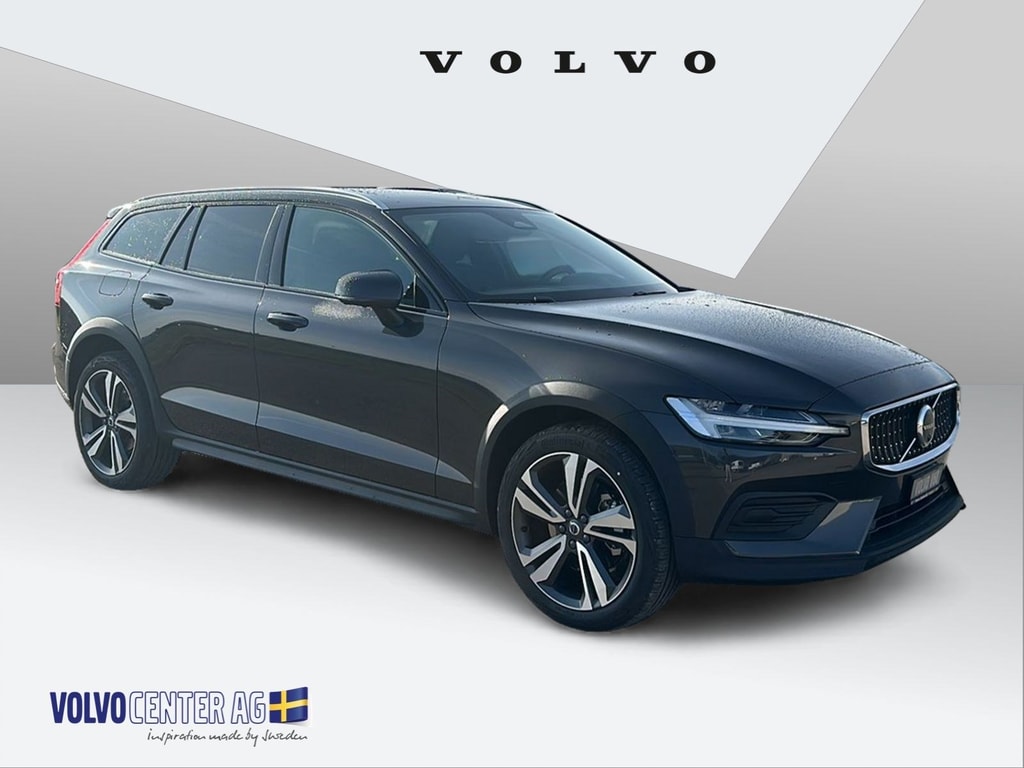 Volvo  Cross Country 2.0 B4 Plus AWD