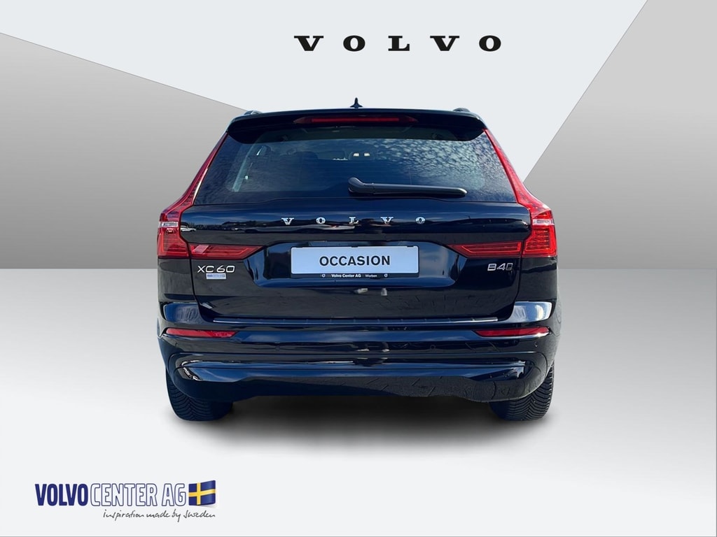 Volvo  2.0 B4 MH Core AWD