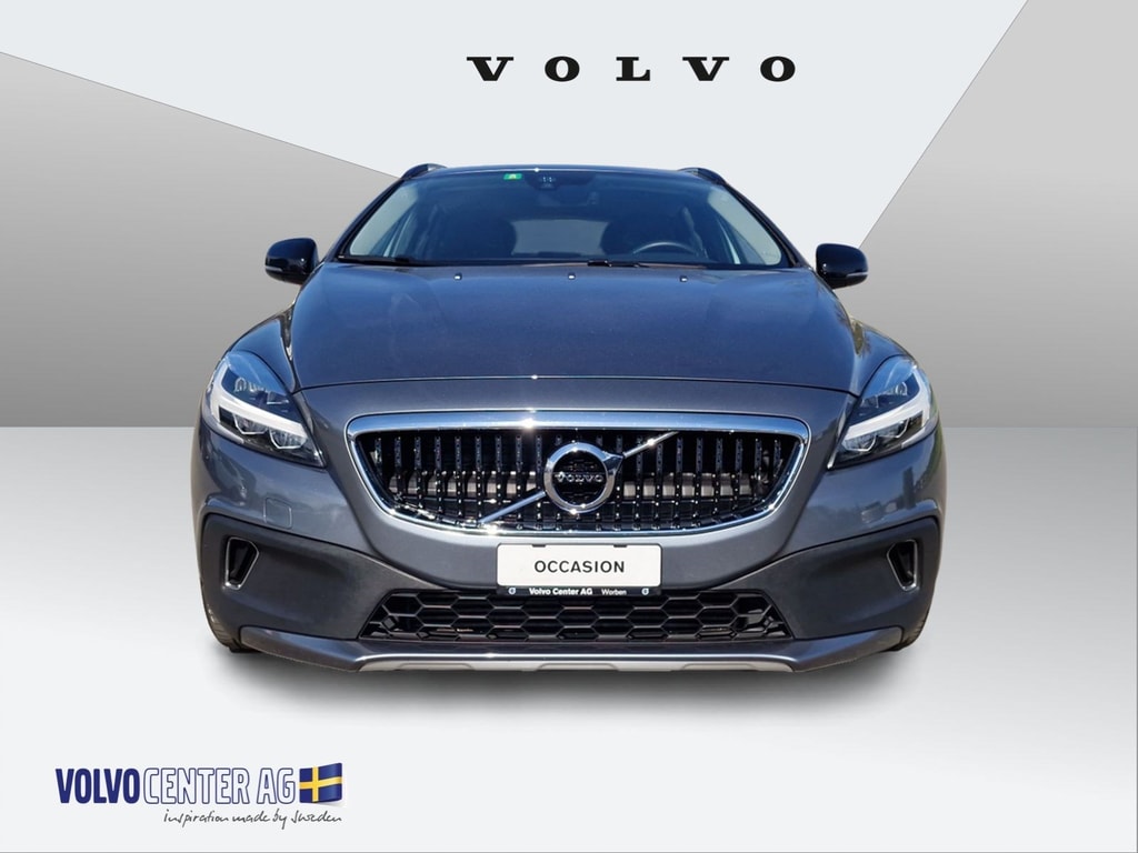Volvo  CC 2.0 D3 Pro S/S