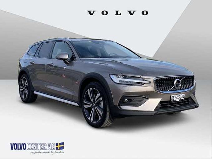 Volvo V60 Cross Country 2.0 B5 AWD