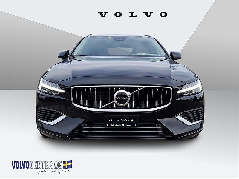Volvo  2.0 T6 TE Core eAWD