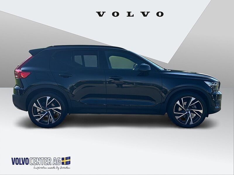 Volvo  2.0 D4 R-Design AWD